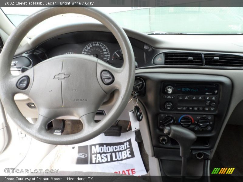 Bright White / Gray 2002 Chevrolet Malibu Sedan