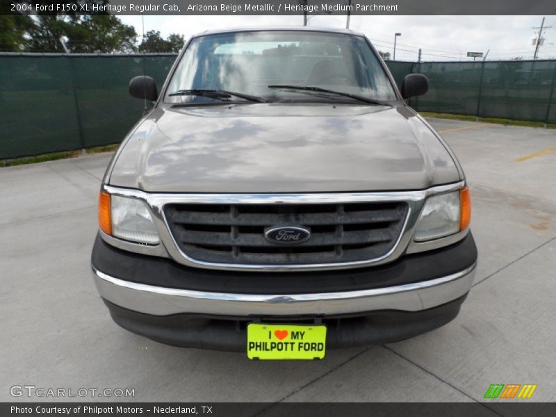 Arizona Beige Metallic / Heritage Medium Parchment 2004 Ford F150 XL Heritage Regular Cab