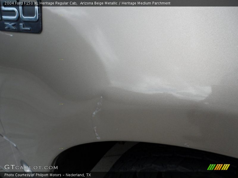 Arizona Beige Metallic / Heritage Medium Parchment 2004 Ford F150 XL Heritage Regular Cab