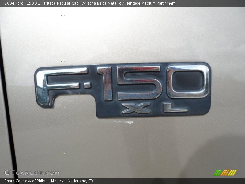  2004 F150 XL Heritage Regular Cab Logo