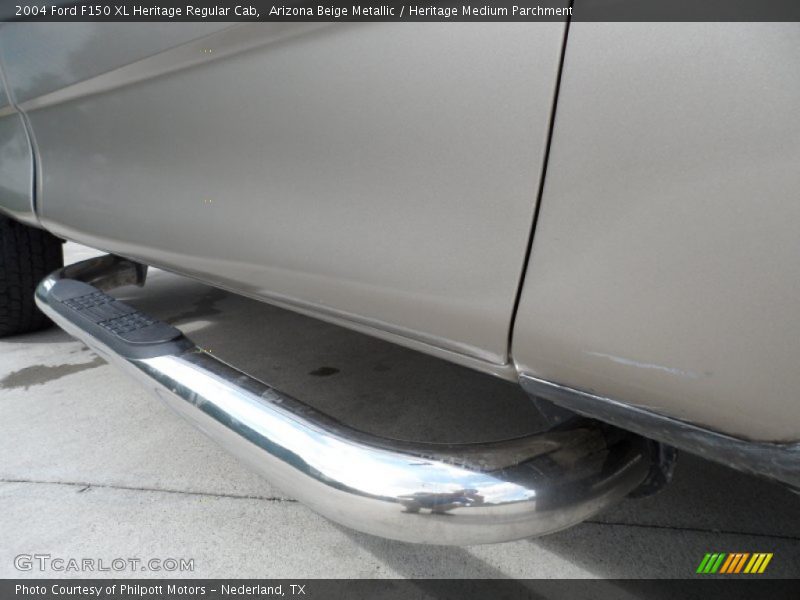 Arizona Beige Metallic / Heritage Medium Parchment 2004 Ford F150 XL Heritage Regular Cab