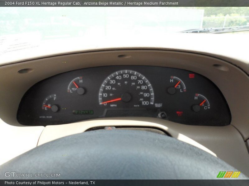  2004 F150 XL Heritage Regular Cab XL Heritage Regular Cab Gauges