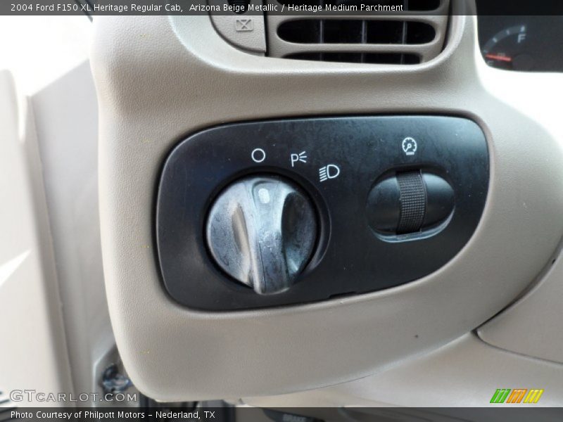 Controls of 2004 F150 XL Heritage Regular Cab