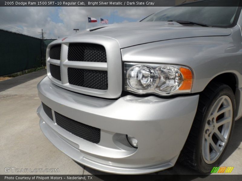 Bright Silver Metallic / Dark Slate Gray 2005 Dodge Ram 1500 SRT-10 Regular Cab