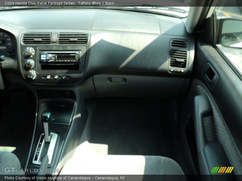 Taffeta White / Black 2004 Honda Civic Value Package Sedan
