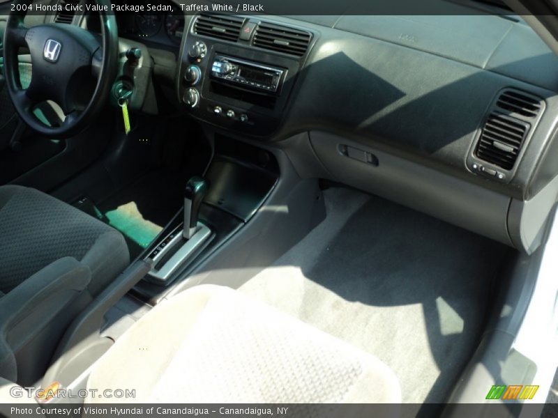 Taffeta White / Black 2004 Honda Civic Value Package Sedan