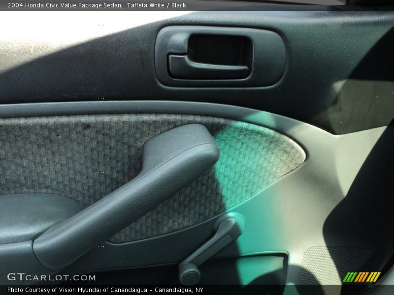 Taffeta White / Black 2004 Honda Civic Value Package Sedan