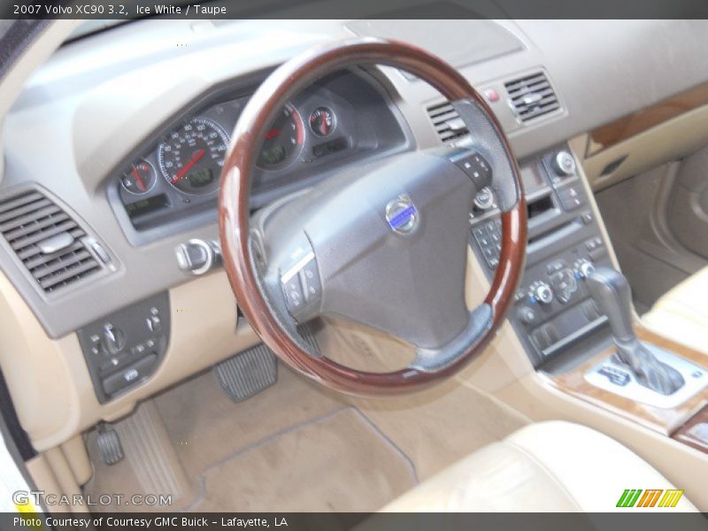 Ice White / Taupe 2007 Volvo XC90 3.2