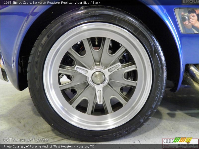 Viper Blue / Black 1965 Shelby Cobra Backdraft Roadster Replica