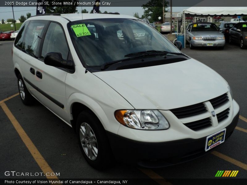 Stone White / Medium Slate Gray 2005 Dodge Caravan SE