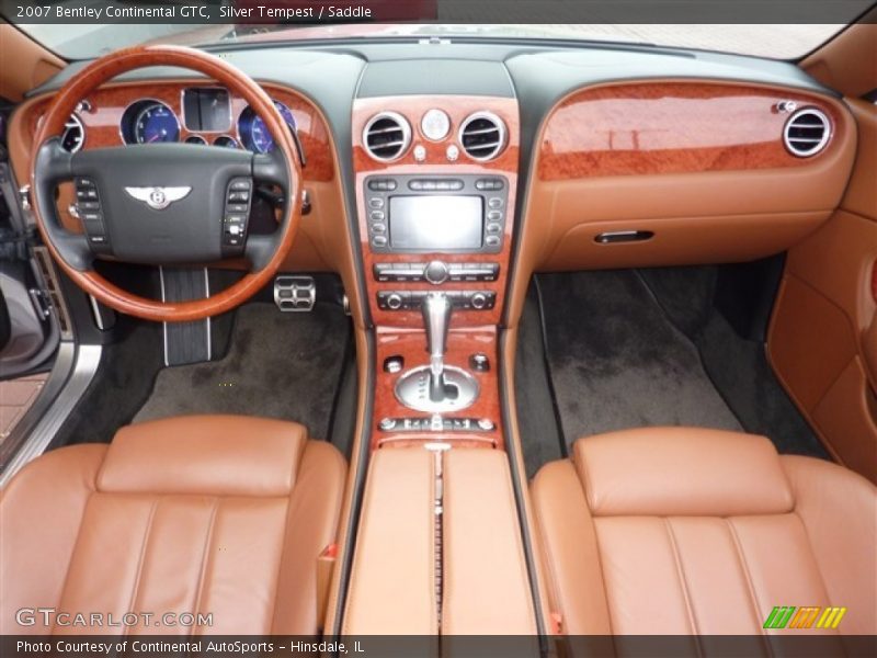 Dashboard of 2007 Continental GTC 