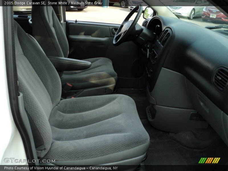 Stone White / Medium Slate Gray 2005 Dodge Caravan SE