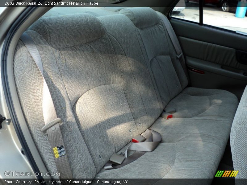 Light Sandrift Metallic / Taupe 2003 Buick Regal LS