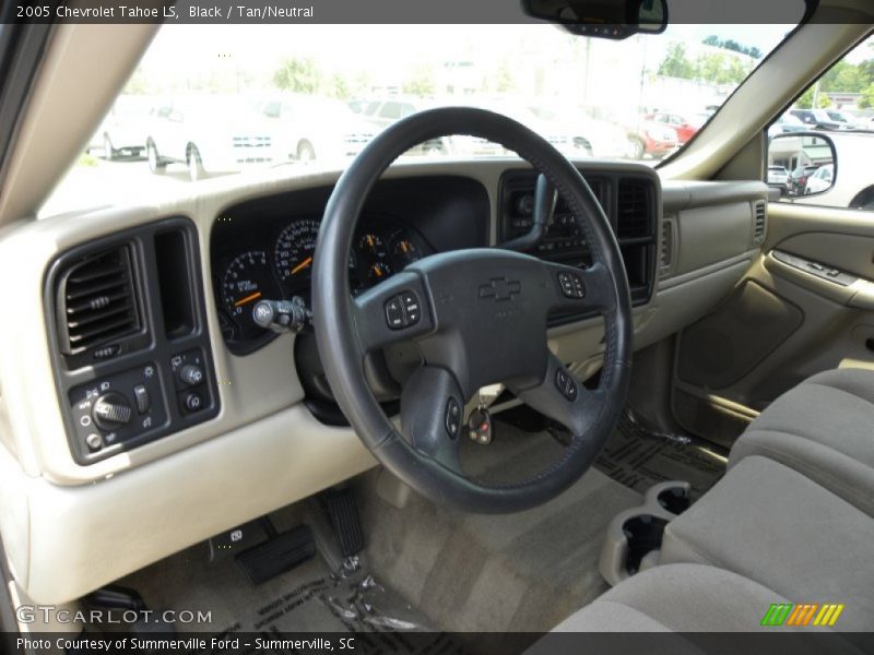 Black / Tan/Neutral 2005 Chevrolet Tahoe LS