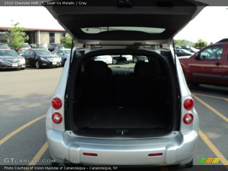 Silver Ice Metallic / Gray 2010 Chevrolet HHR LT