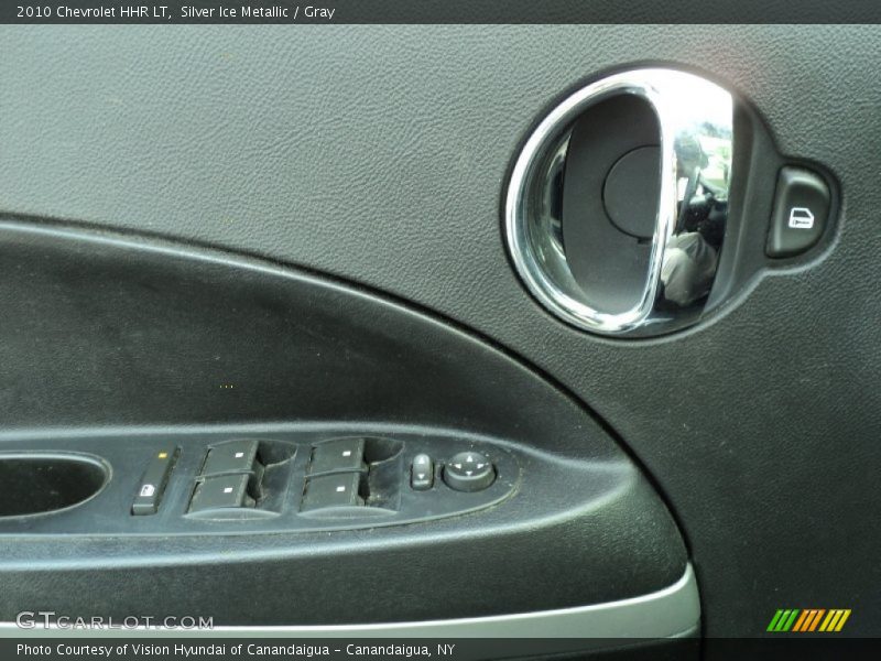 Silver Ice Metallic / Gray 2010 Chevrolet HHR LT