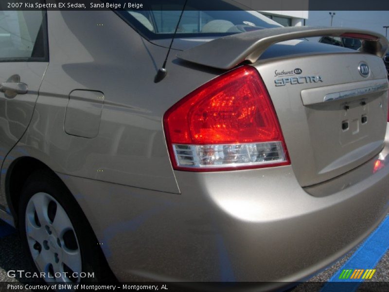 Sand Beige / Beige 2007 Kia Spectra EX Sedan