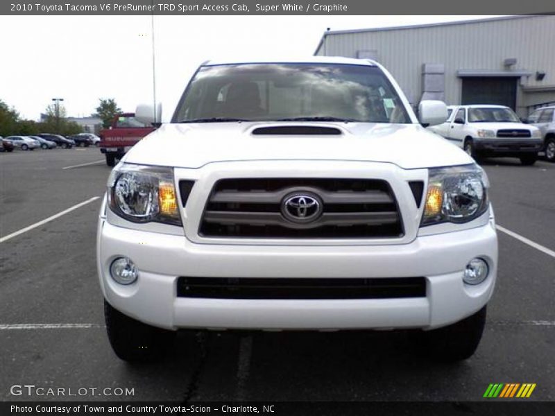 Super White / Graphite 2010 Toyota Tacoma V6 PreRunner TRD Sport Access Cab