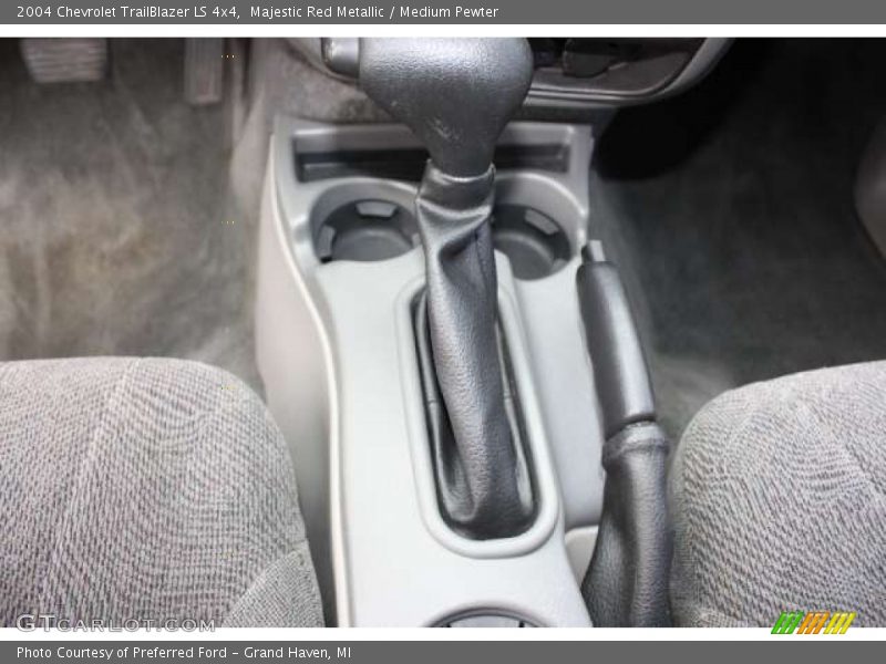 Majestic Red Metallic / Medium Pewter 2004 Chevrolet TrailBlazer LS 4x4