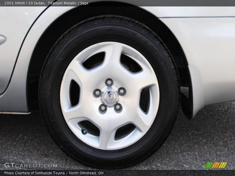Titanium Metallic / Sage 2001 Infiniti I 30 Sedan
