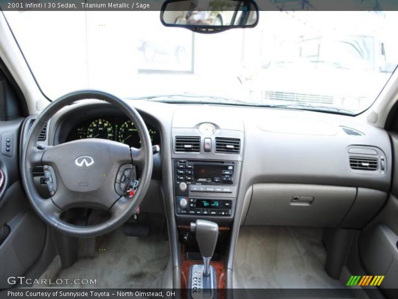 Titanium Metallic / Sage 2001 Infiniti I 30 Sedan