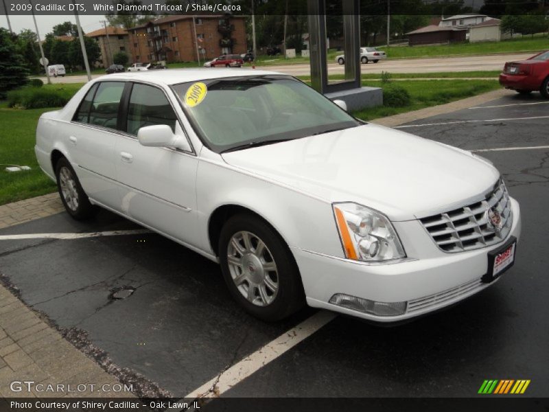 White Diamond Tricoat / Shale/Cocoa 2009 Cadillac DTS