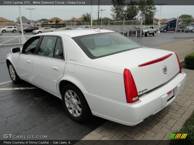 White Diamond Tricoat / Shale/Cocoa 2009 Cadillac DTS