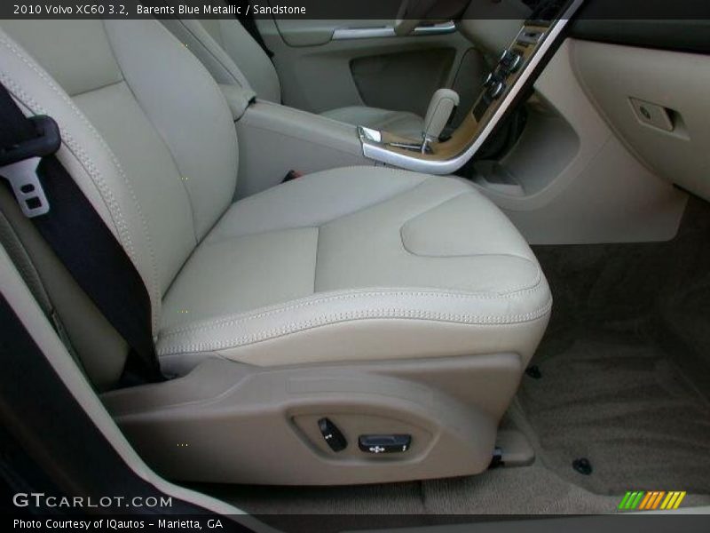 Barents Blue Metallic / Sandstone 2010 Volvo XC60 3.2