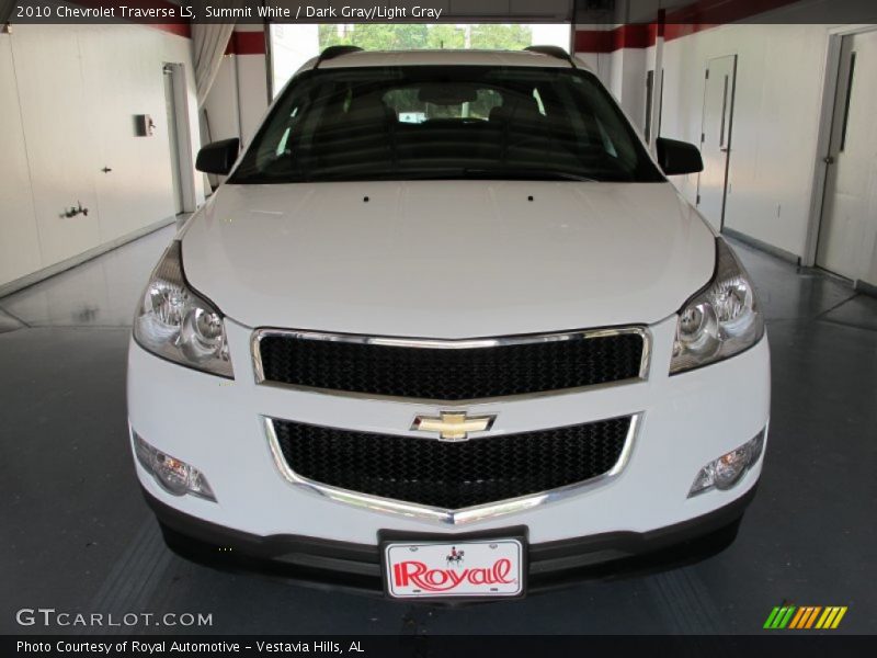 Summit White / Dark Gray/Light Gray 2010 Chevrolet Traverse LS