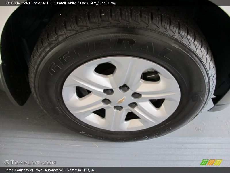 Summit White / Dark Gray/Light Gray 2010 Chevrolet Traverse LS