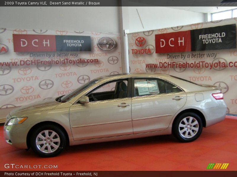 Desert Sand Metallic / Bisque 2009 Toyota Camry XLE