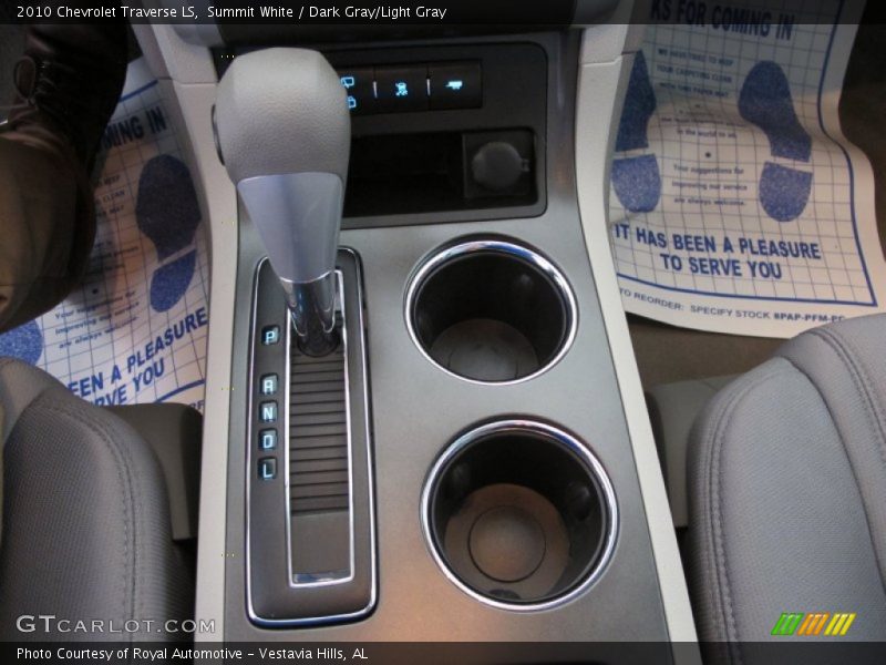 Summit White / Dark Gray/Light Gray 2010 Chevrolet Traverse LS