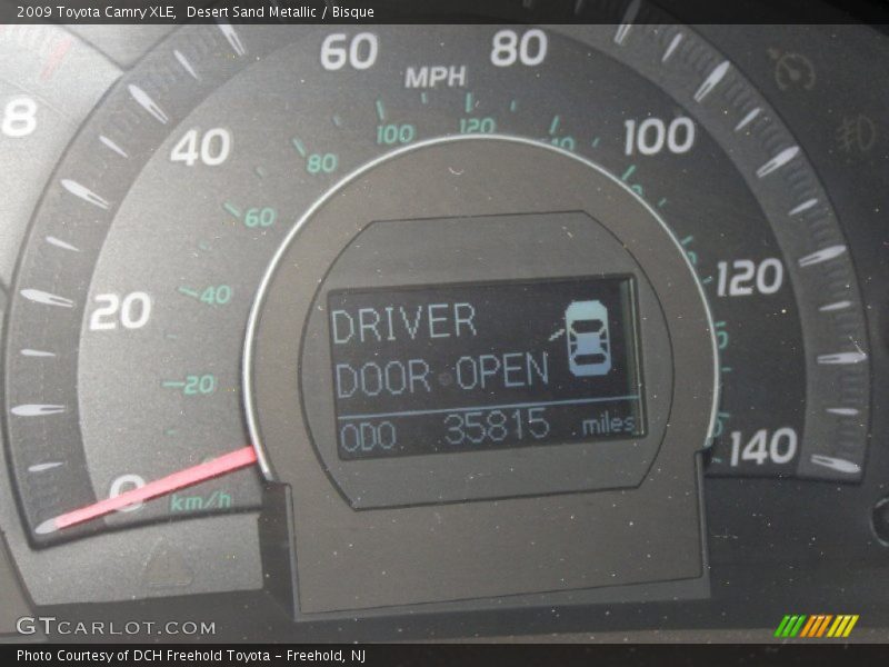 Desert Sand Metallic / Bisque 2009 Toyota Camry XLE