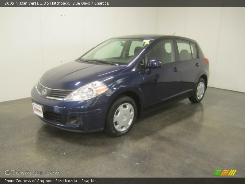 Blue Onyx / Charcoal 2009 Nissan Versa 1.8 S Hatchback