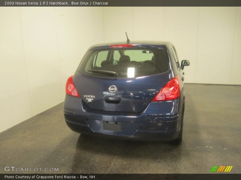 Blue Onyx / Charcoal 2009 Nissan Versa 1.8 S Hatchback