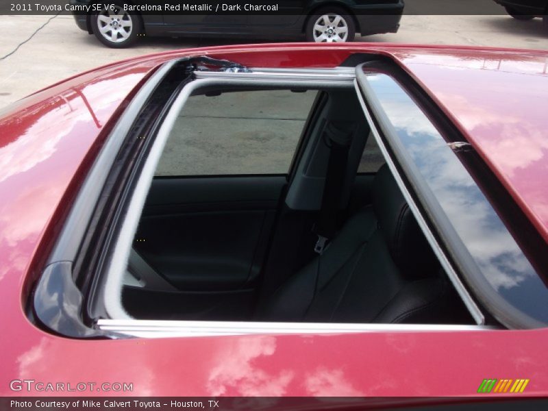 Barcelona Red Metallic / Dark Charcoal 2011 Toyota Camry SE V6