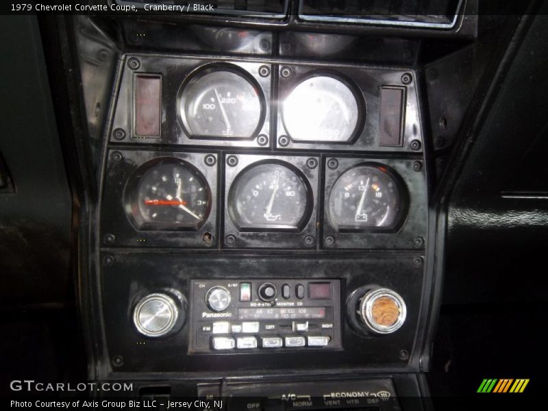 Controls of 1979 Corvette Coupe