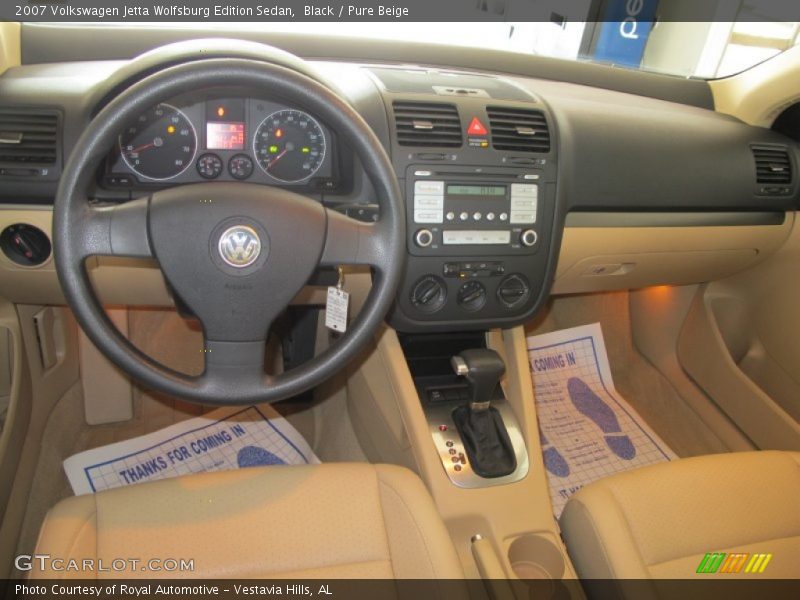 Black / Pure Beige 2007 Volkswagen Jetta Wolfsburg Edition Sedan