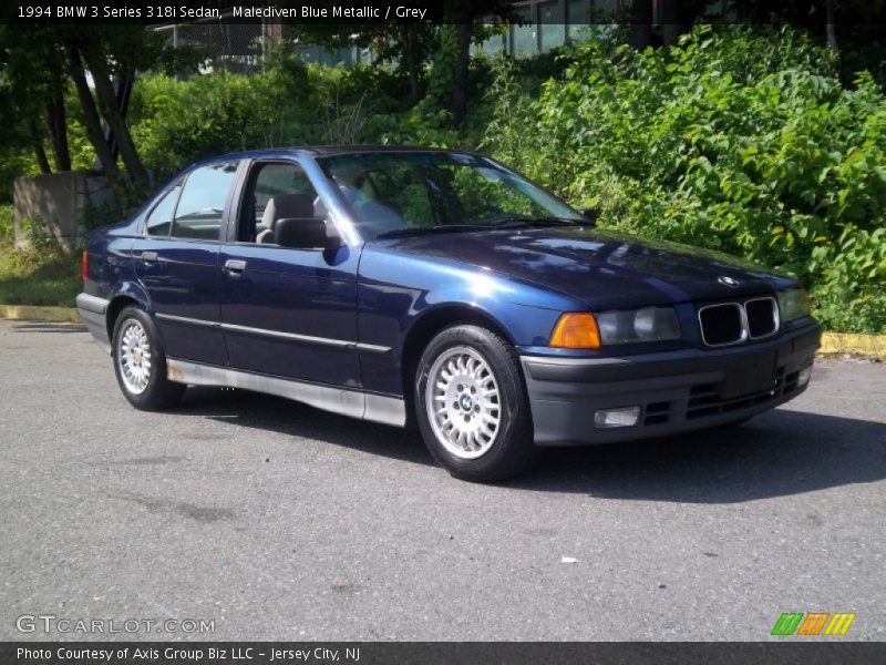 Malediven Blue Metallic / Grey 1994 BMW 3 Series 318i Sedan