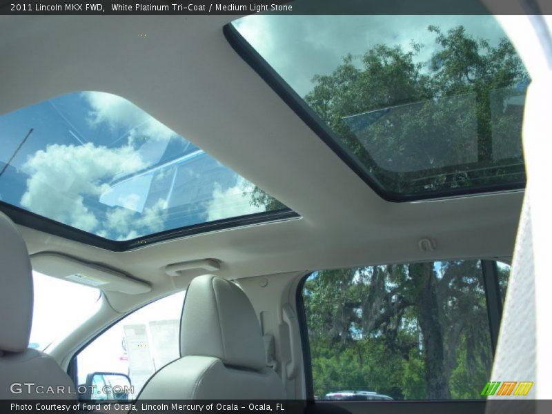 White Platinum Tri-Coat / Medium Light Stone 2011 Lincoln MKX FWD
