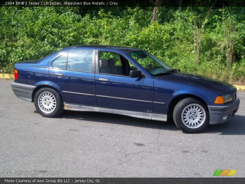  1994 3 Series 318i Sedan Malediven Blue Metallic