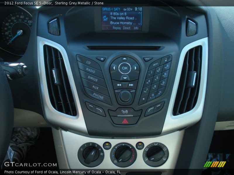 Sterling Grey Metallic / Stone 2012 Ford Focus SE 5-Door