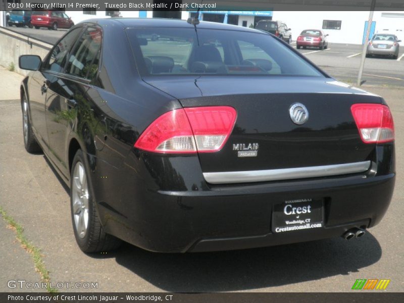 Tuxedo Black Metallic / Dark Charcoal 2010 Mercury Milan I4 Premier