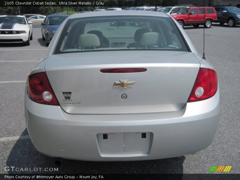 Ultra Silver Metallic / Gray 2005 Chevrolet Cobalt Sedan
