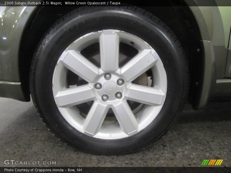 Willow Green Opalescent / Taupe 2006 Subaru Outback 2.5i Wagon