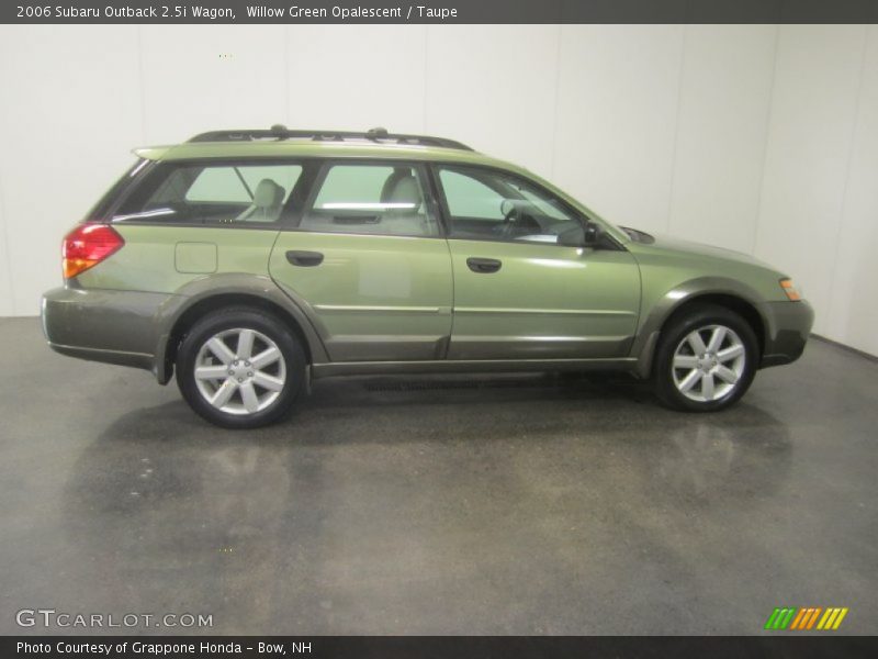 Willow Green Opalescent / Taupe 2006 Subaru Outback 2.5i Wagon