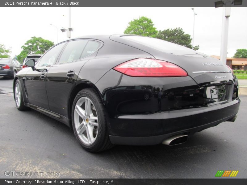 Black / Black 2011 Porsche Panamera 4