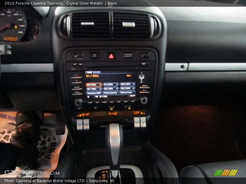 Crystal Silver Metallic / Black 2010 Porsche Cayenne Tiptronic