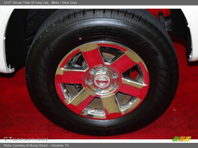 White / Steel Gray 2007 Nissan Titan SE King Cab