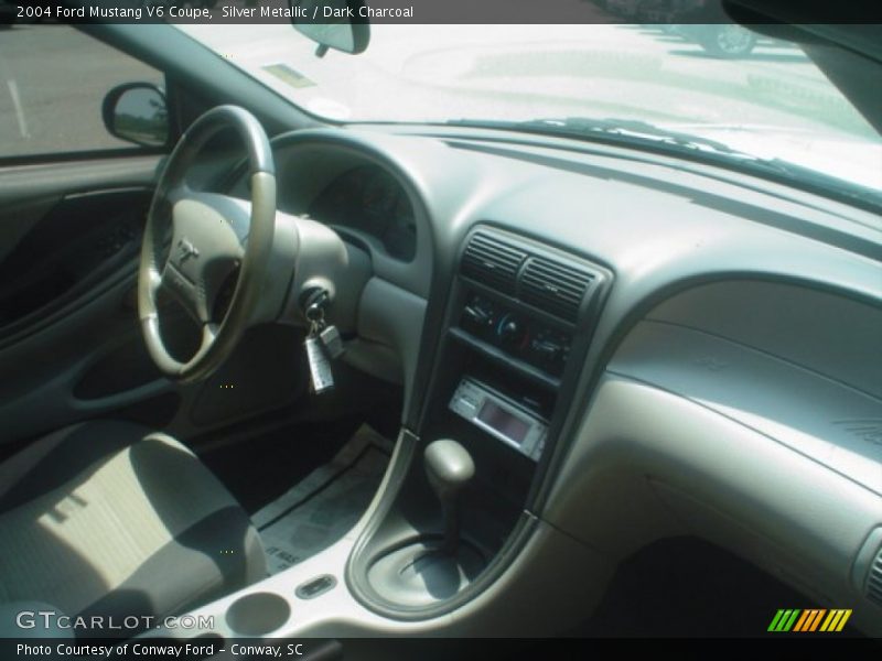 Silver Metallic / Dark Charcoal 2004 Ford Mustang V6 Coupe